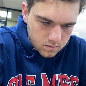 Meet your Posher, Holden